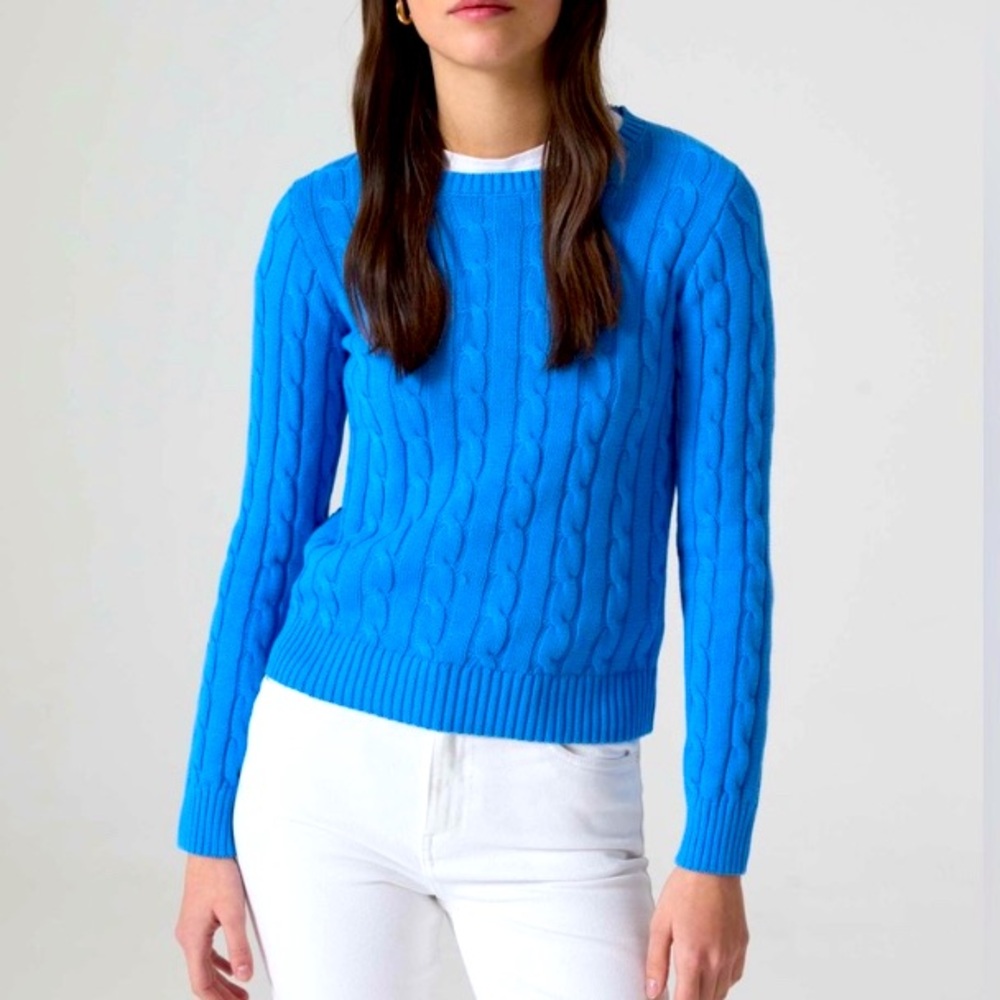 BEAUTIFUL KNIT SWEATER  NWT